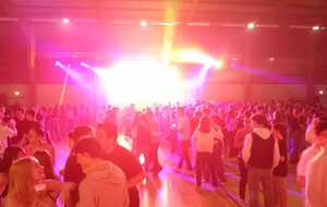 Plus de 550 jeunes à la disco du RSRV Basket !